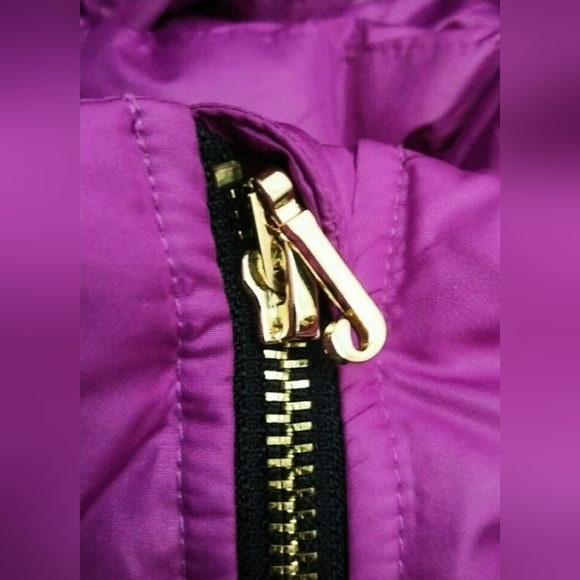 Juicy Couture Down Vest Fuchsia Purple Gold Zip - Picture 9 of 11